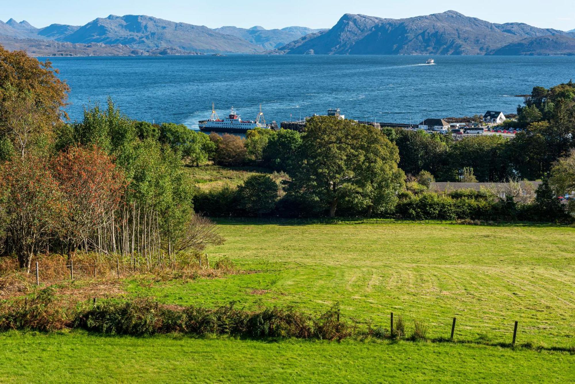 Armadale Castle Cabins Ardvasar  Екстер'єр фото